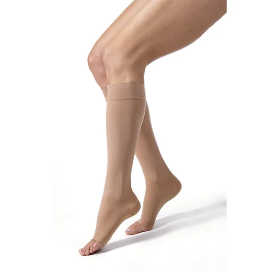 Albert andre 211 corape te shkurtra